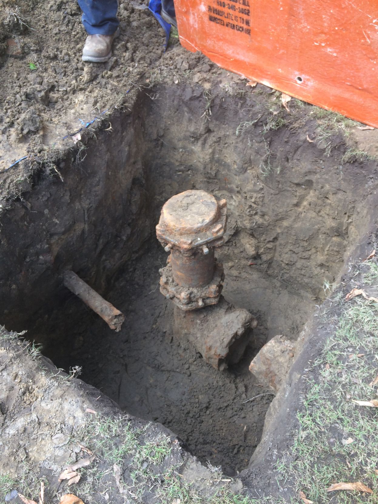 Excavated well